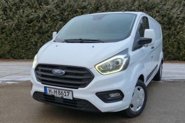 Ford Transit Custom 2.0 Automat / L2H1 / NAVI/ Full LED/ Kamera/ FV23%